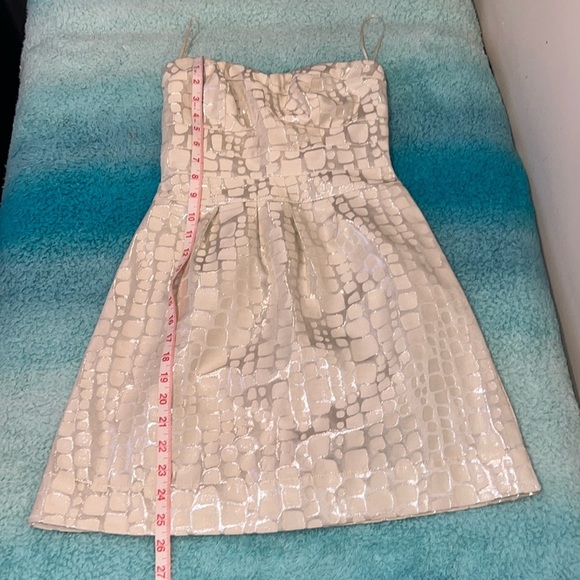 🔥American Eagle Elegant Cream Strapless Dress🔥 - Picture 7 of 8